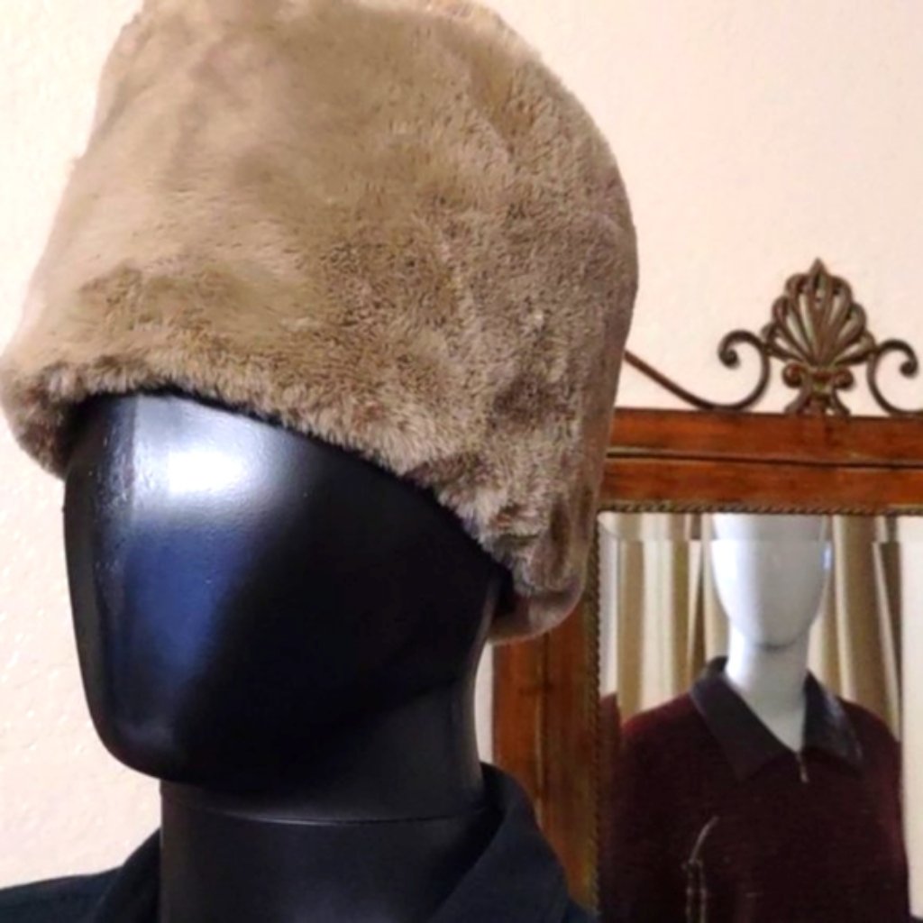 Hand Crafted | Accessories | Mensladies Custom Cossack Hat  display picture 2